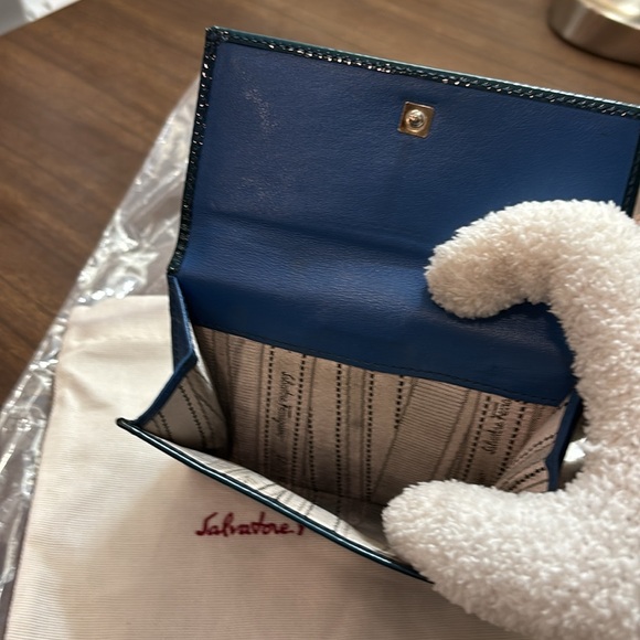 Salvatore Ferragamo RARE blue patent calf leather wallet-some marks stickiness - Picture 9 of 17